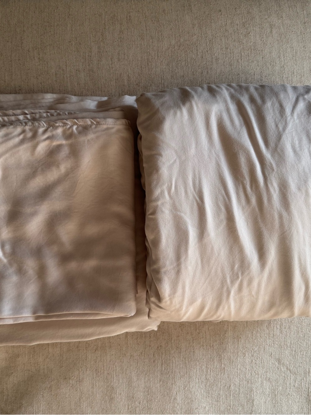 Buffy Breeze Sheet Set in Seashell (King) - Picture 3 of 5